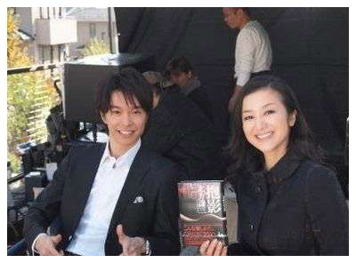 石田ゆり子に天海祐希「結婚しない」アラフィフ美女優たちの恋愛事情