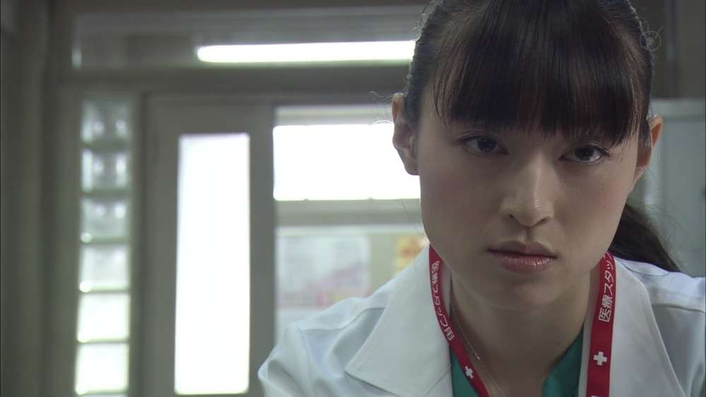 栗山千明の新CMでエラの違いが歴然に ネットでは「また顎削った？」と指摘