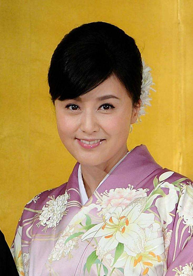 紀香、「梨園の妻」ノート作り修業開始　早くも歌舞伎界関係者から多くの助言 （デイリースポーツ）のコメント一覧 - Yahoo!ニュース