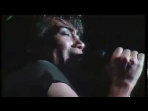 安全地帯 - Too Late Too Late (Live) - YouTube