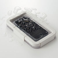 iPhone６でも使える♡無印の防水ケースが神だった！！ - NAVER まとめ