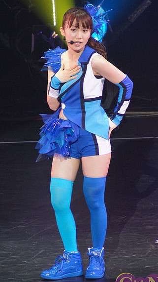 板野友美、「大赤字アイドル」へ!?　主演ホラー映画＆10周年フォトブックが相次いで大爆死