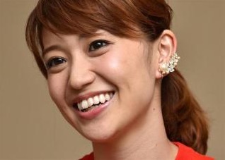 板野友美、「大赤字アイドル」へ!?　主演ホラー映画＆10周年フォトブックが相次いで大爆死