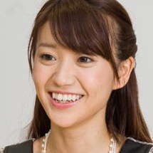 板野友美、「大赤字アイドル」へ!?　主演ホラー映画＆10周年フォトブックが相次いで大爆死