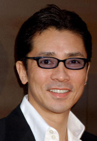 「もう誰も足を止めない」郷ひろみ　因縁の渋谷で熱唱するも不人気が浮き彫りに - エキサイトニュース(1/3)