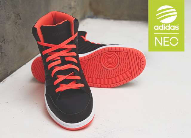 adidasのスニーカー好きな人