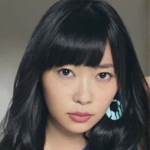 板野友美、「大赤字アイドル」へ!?　主演ホラー映画＆10周年フォトブックが相次いで大爆死