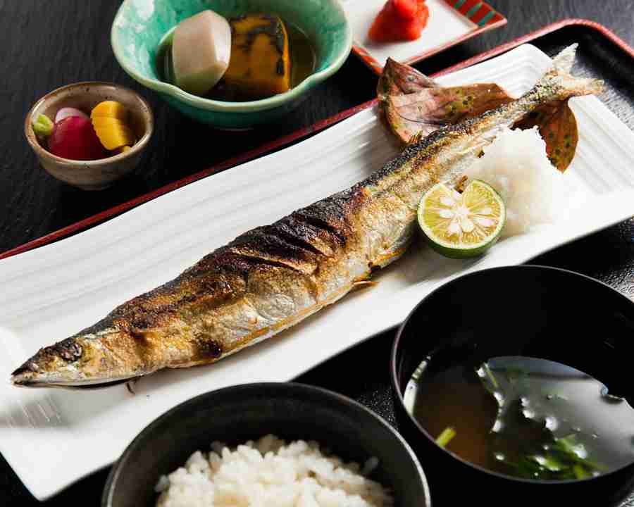 和食を貼ろう