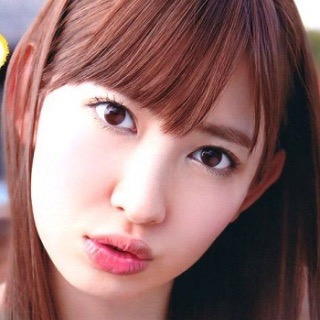 板野友美、「大赤字アイドル」へ!?　主演ホラー映画＆10周年フォトブックが相次いで大爆死