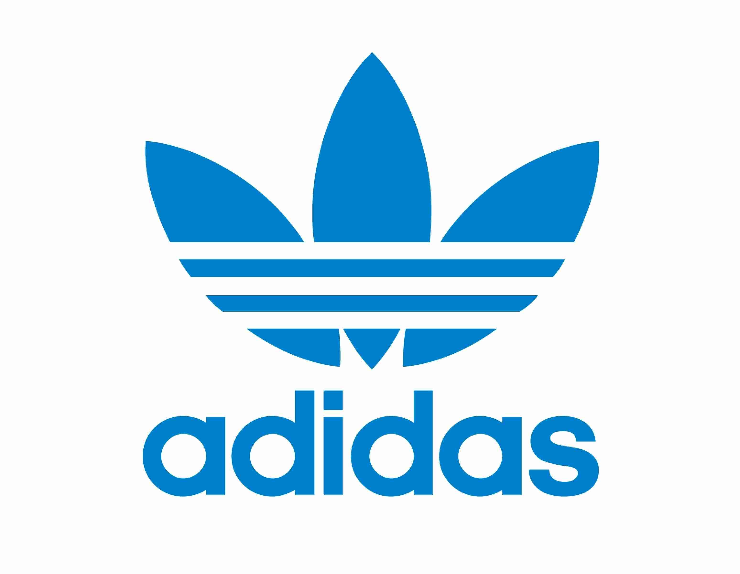 adidasのスニーカー好きな人