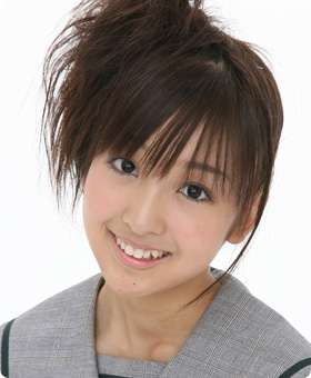 板野友美、「大赤字アイドル」へ!?　主演ホラー映画＆10周年フォトブックが相次いで大爆死