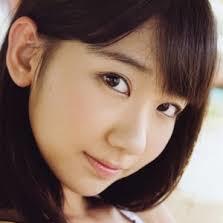 板野友美、「大赤字アイドル」へ!?　主演ホラー映画＆10周年フォトブックが相次いで大爆死