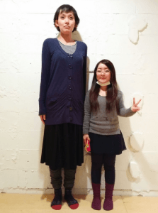 背が高い女性はあまりモテないですか?