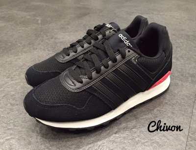 adidasのスニーカー好きな人