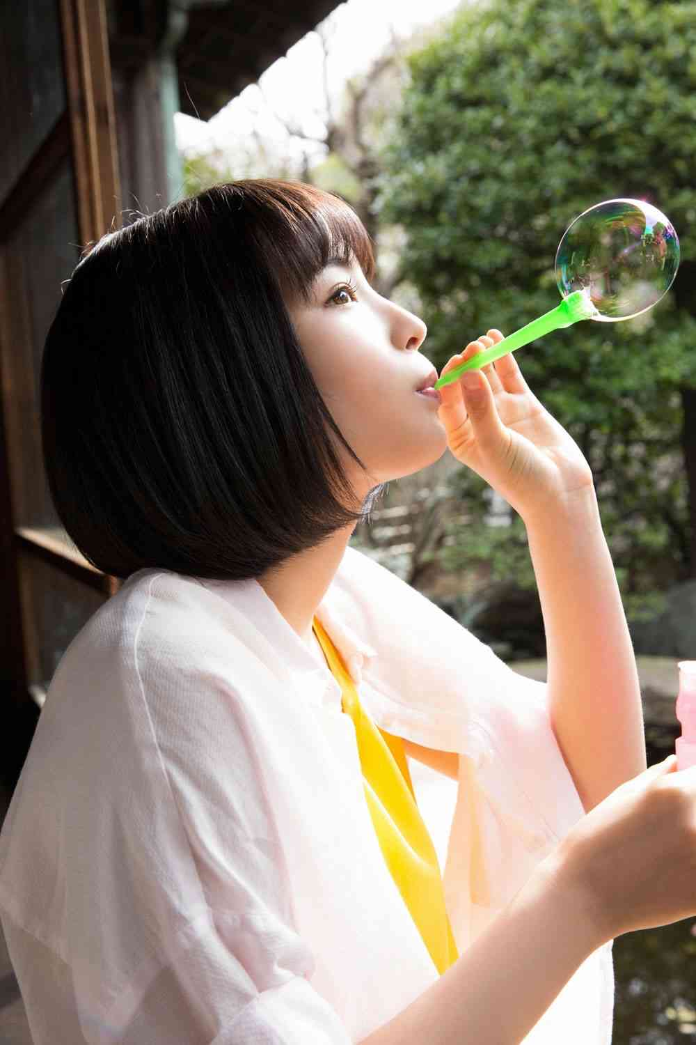 広瀬すずが彼氏とキス!! ラブラブプリクラ流出