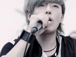 バンドのボーカルで誰が好きですか?