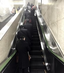 いつの間にか当たり前になっていること