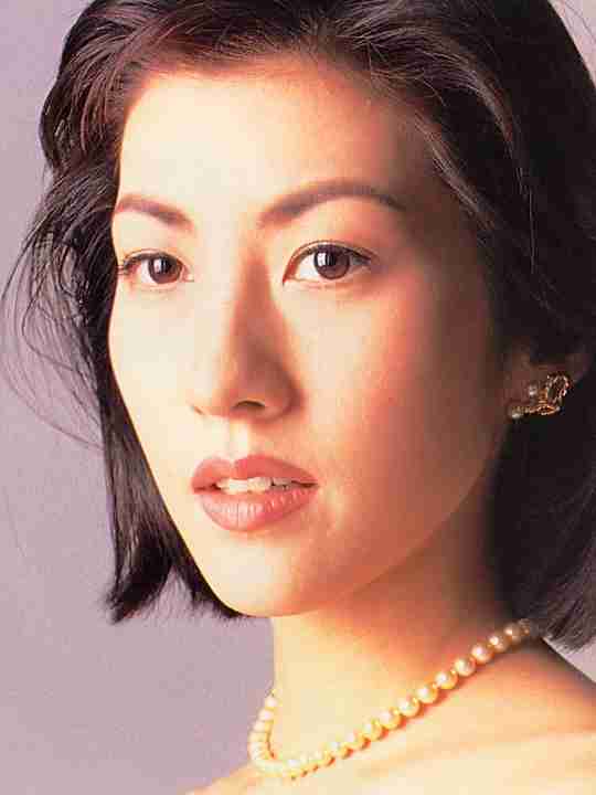 栗山千明の新CMでエラの違いが歴然に ネットでは「また顎削った？」と指摘