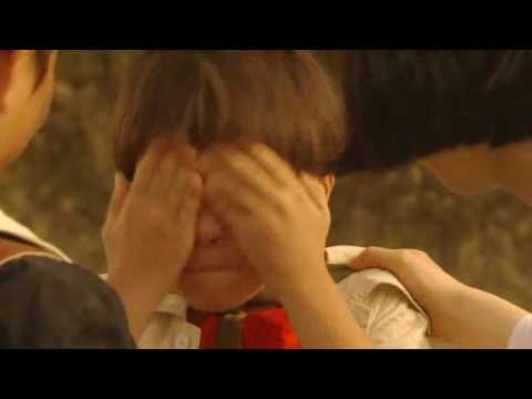 「夕空晴れて 秋風吹き♪」 子役が可愛い - YouTube