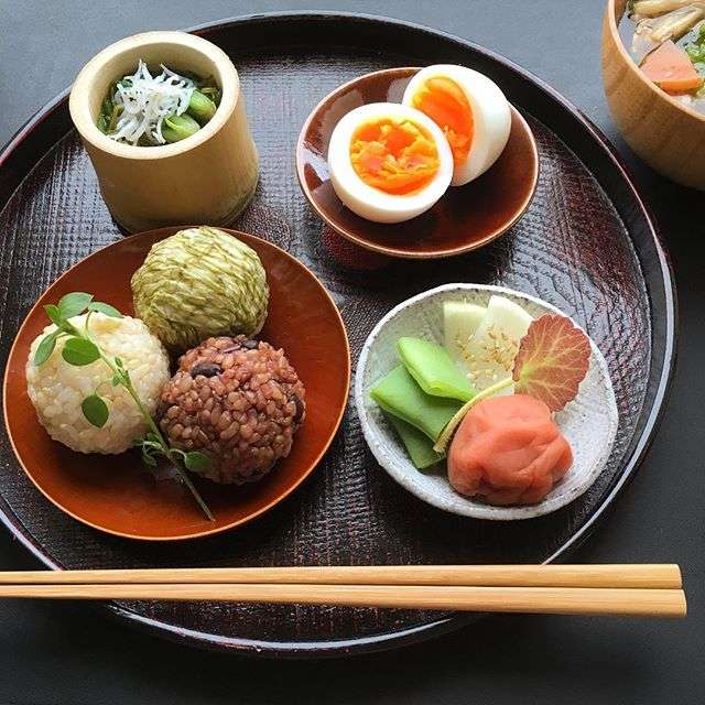和食を貼ろう