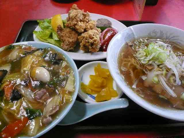 美味しそうな食べ物貼ろう