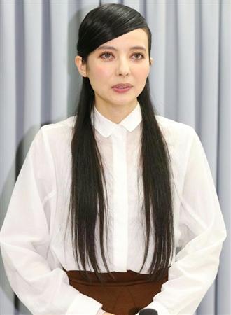 ベッキー、実家担保に借金　億単位のCM損害金、半額は個人で支払いか