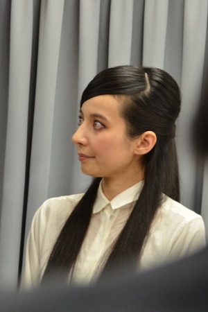 ベッキー、人気タレントから共演NG続出!? 「一緒にいるだけでイメージダウン」(1ページ目) - デイリーニュースオンライン