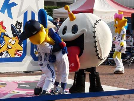 プロ野球マスコットキャラクター達のおもしろ画像