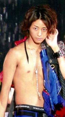芸能人にツッコミをいれるトピ