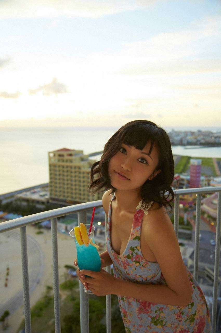 有名人の夏らしい画像を貼るトピ