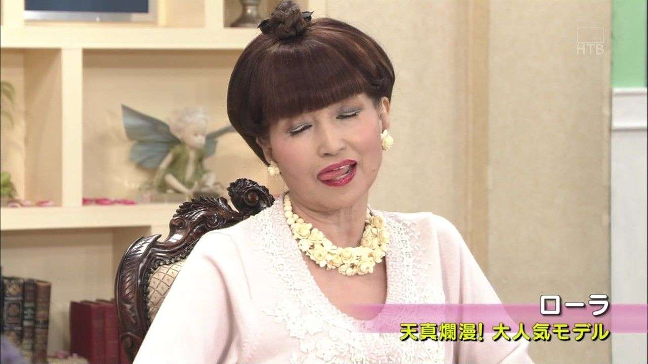 AKB48・渡辺麻友、悶絶級に可愛すぎる「舌ペロ」写真に瞬殺されるファン続出