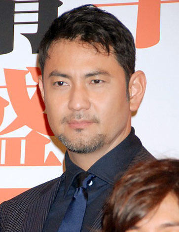 美人・イケメン芸能人の顔面どアップ画像を貼るトピ