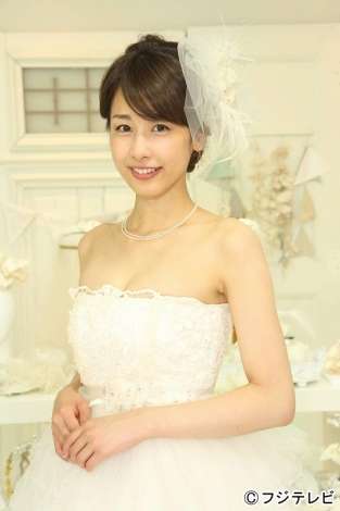 カトパンこと加藤綾子が花嫁姿披露 「大丈夫かな」と都市伝説を心配!?