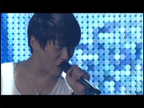 東方神起　Ｂｏｌｅｒｏ　FINAL in TOKYO DOME - YouTube