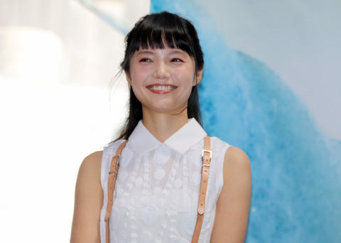 V6岡田准一が迫られる宮崎あおいを取るか、仕事を取るかの究極選択