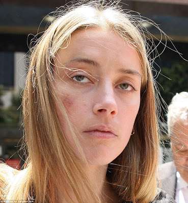 ジョニー・デップ、アンバー・ハードに家庭内暴力？妻への接近禁止命令下る