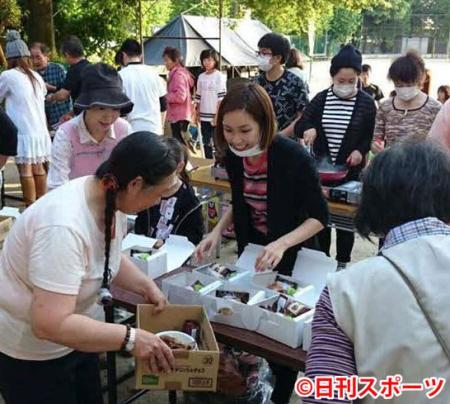 紗栄子がお忍びで熊本でボランティア　ショウガ焼き振る舞う