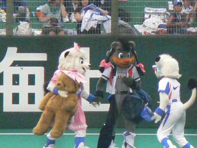 プロ野球マスコットキャラクター達のおもしろ画像