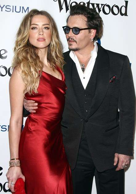 ジョニー・デップ、アンバー・ハードに家庭内暴力？妻への接近禁止命令下る