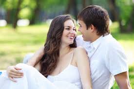 結婚相手 いつ出会った？