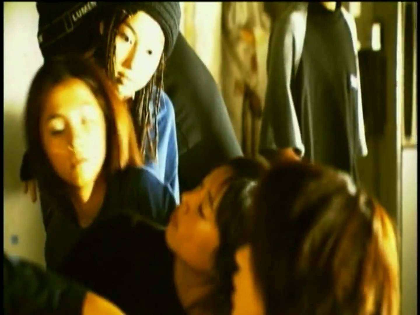 Folder－I WANT YOU BACK - YouTube