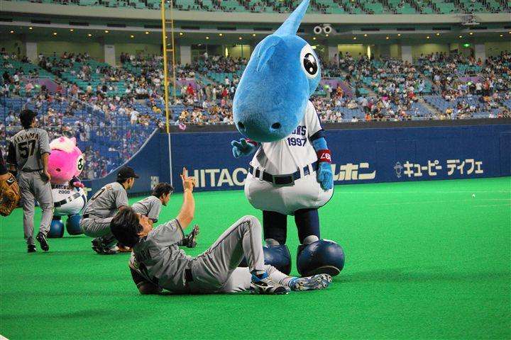 プロ野球マスコットキャラクター達のおもしろ画像