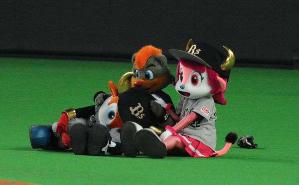 プロ野球マスコットキャラクター達のおもしろ画像