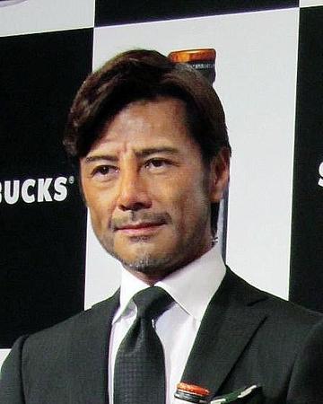 故郷・熊本に戻らず…ショーンKは