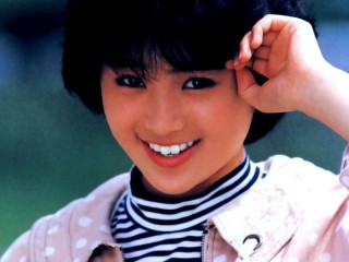 芸能人のデビュー当時の画像を貼るトピ