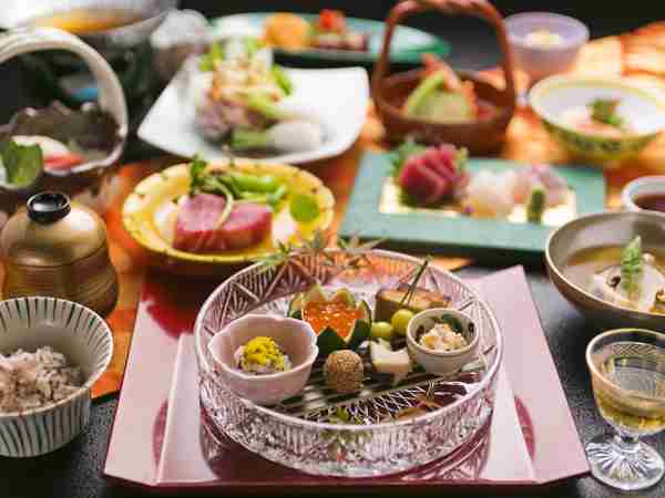 食器に拘ってる料理の画像下さい。