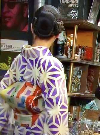 レトロモダンな着物の画像♡