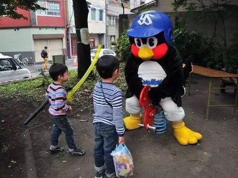 プロ野球マスコットキャラクター達のおもしろ画像