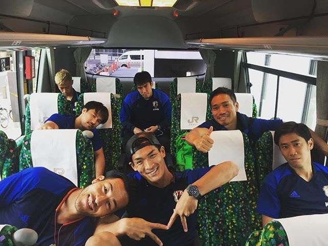 長友佑都 公式ブログ - 昨日は応援ありがとうございました！ - Powered by LINE