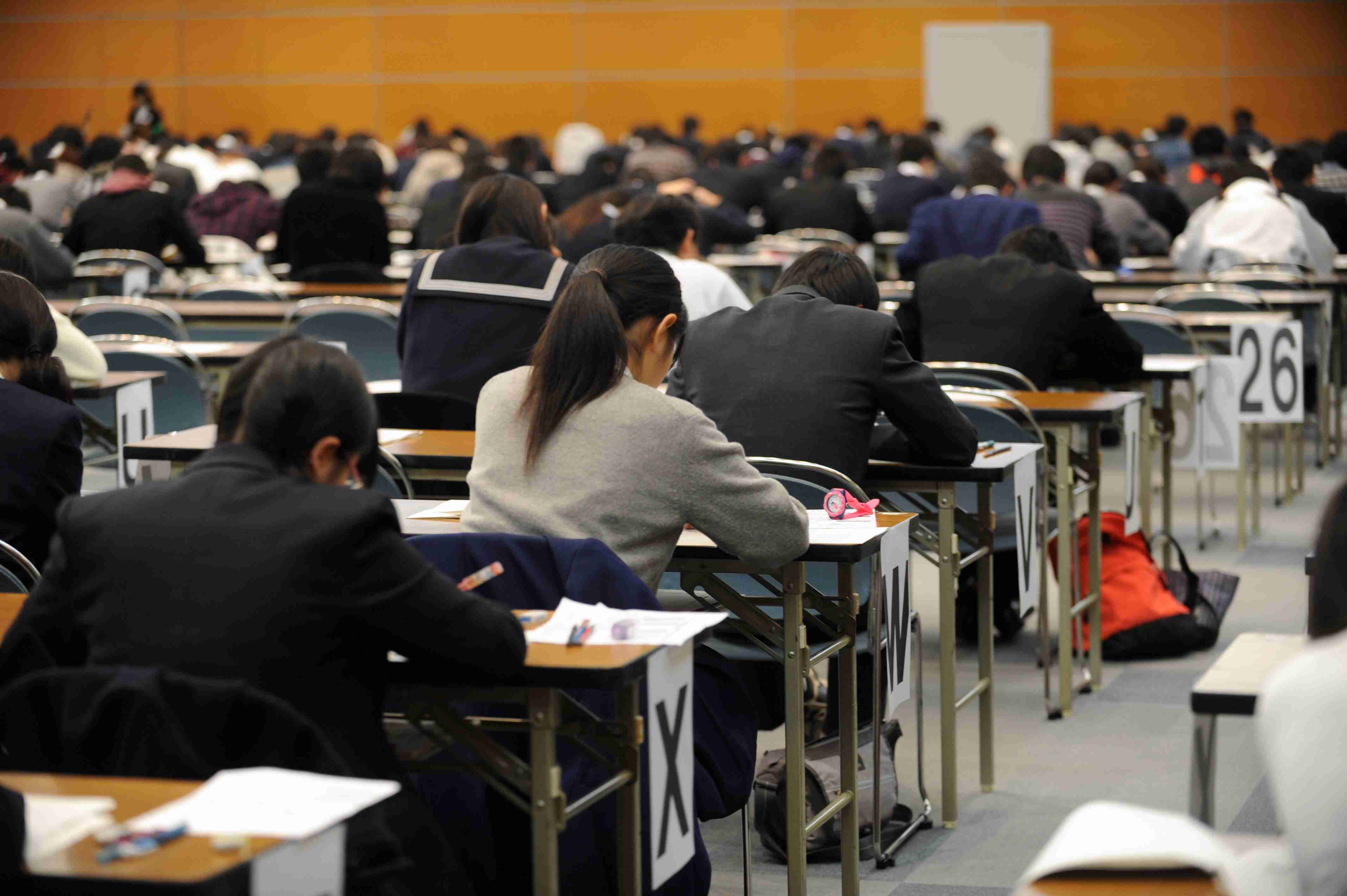専願受験を希望していた中3男子、学校側ミスで「受験できず」自殺…広島